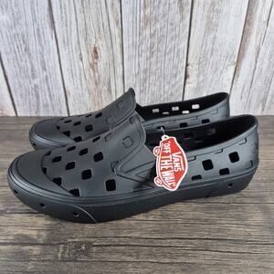 Vans UA TRK Slip On Water Shoes - Black - Men's Sz 12- Durable & Rinseable (NWT)